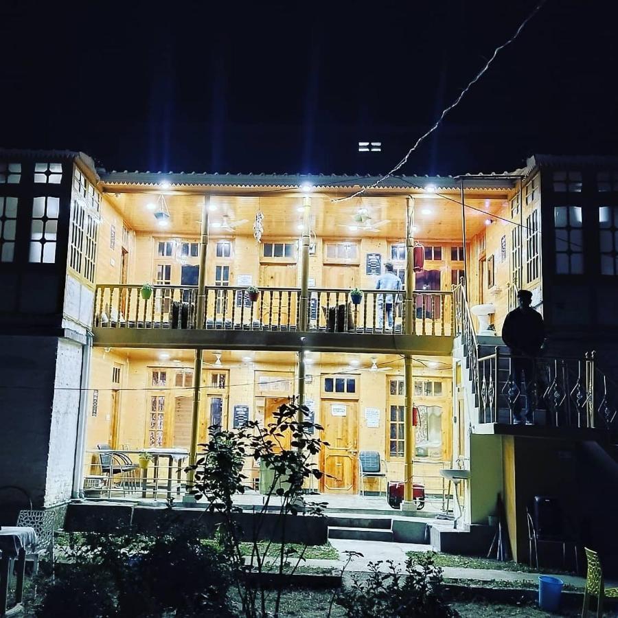 Kasol Wooden Cottage Exterior foto