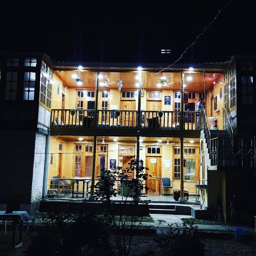 Kasol Wooden Cottage Exterior foto
